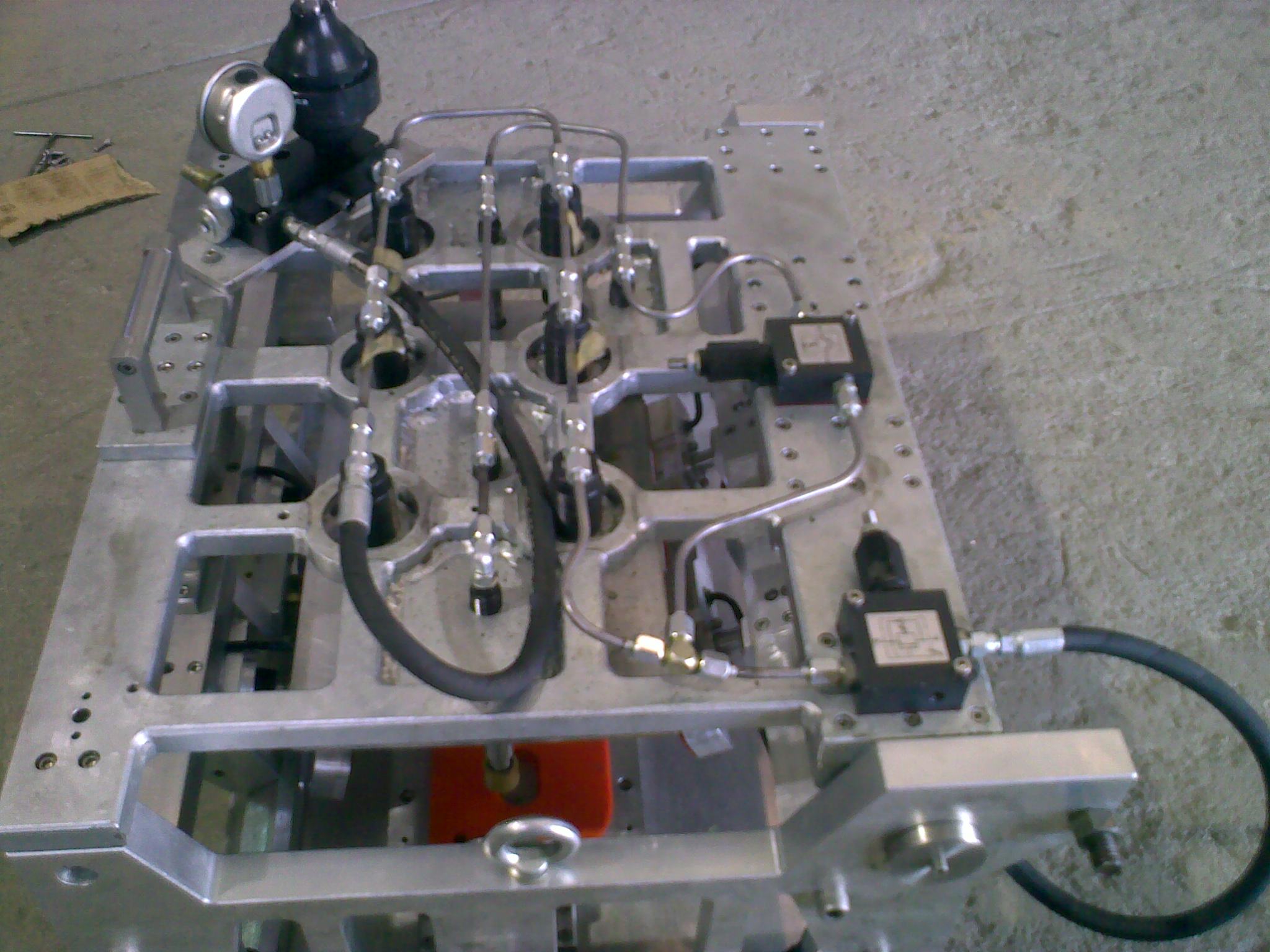 Assy. station & testing equipment