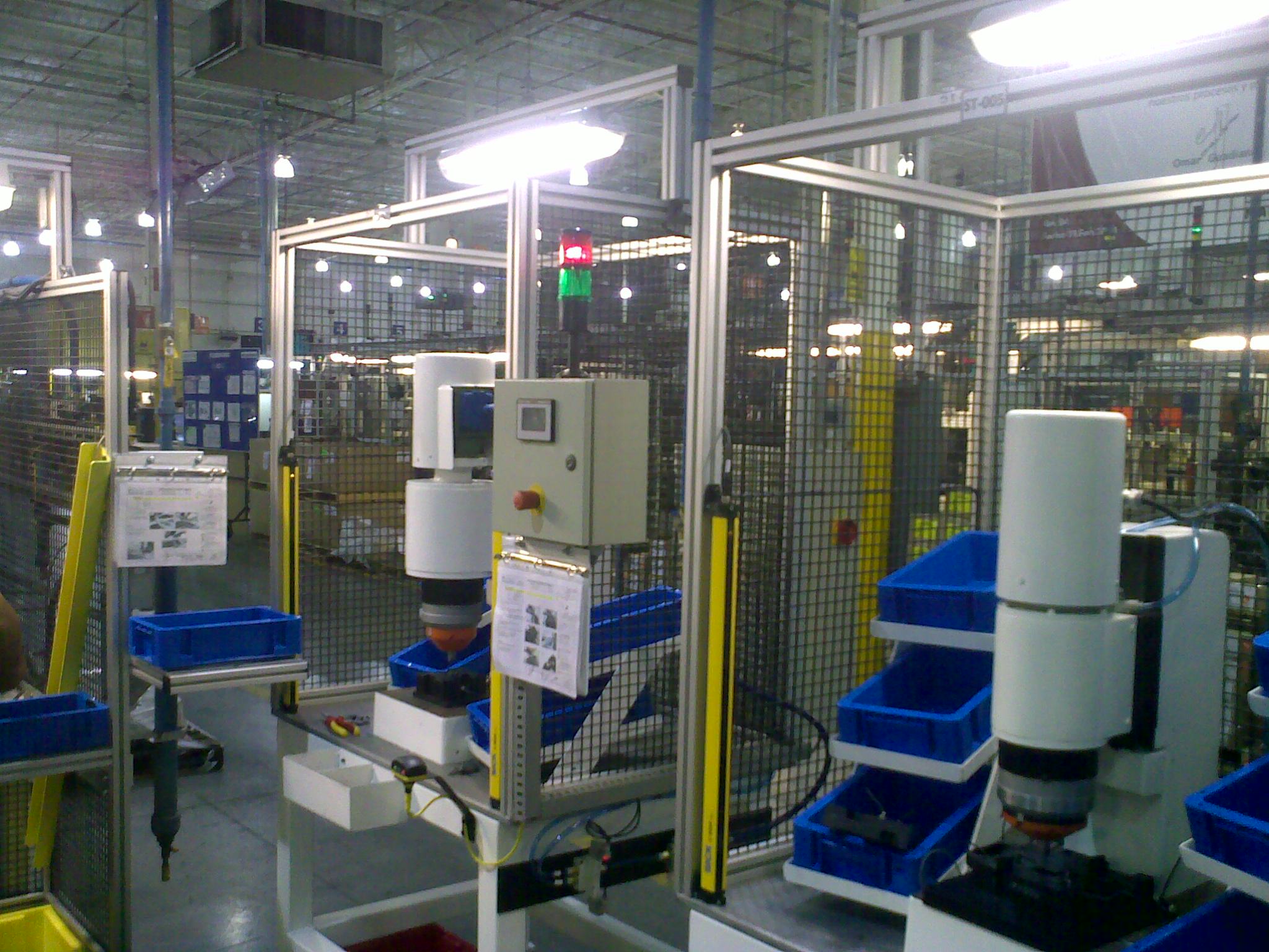 Assy. station & testing equipment